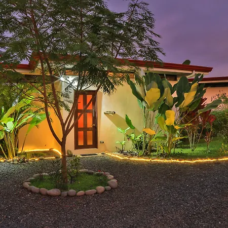 Nature'S Edge Boutique Hotel-2